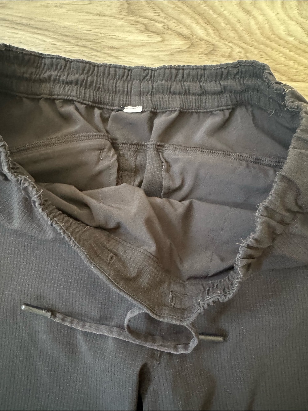 Lululemon Essential Affinity Mid Rise Jogger Pant in Black Size 4 - Picture 5 of 12
